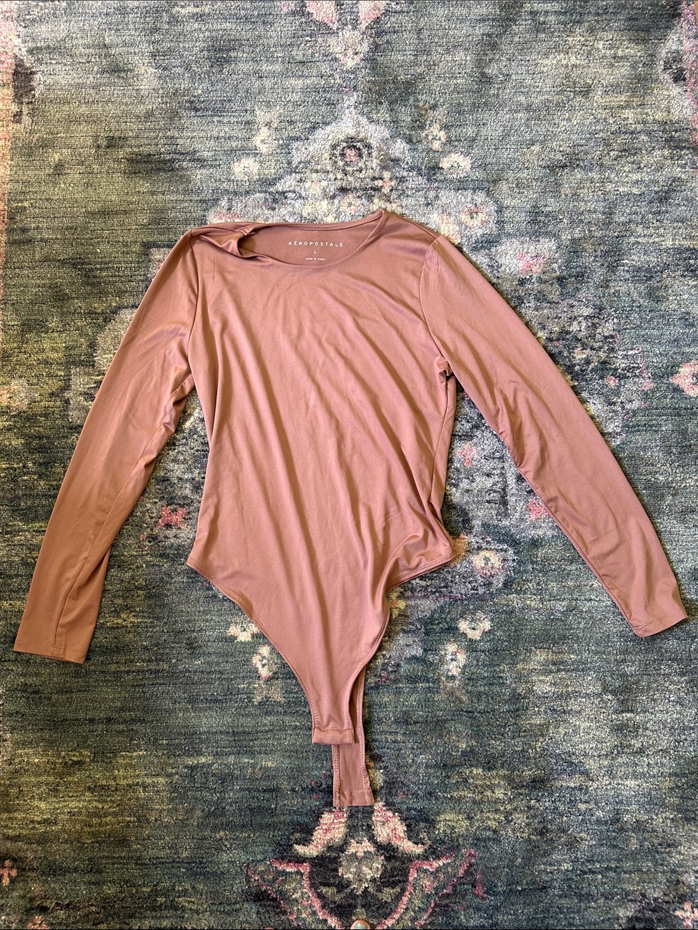 Aeropostale Mauve Long-Sleeve Bodysuit Size Large Small Flaw - Perfect for Fall!